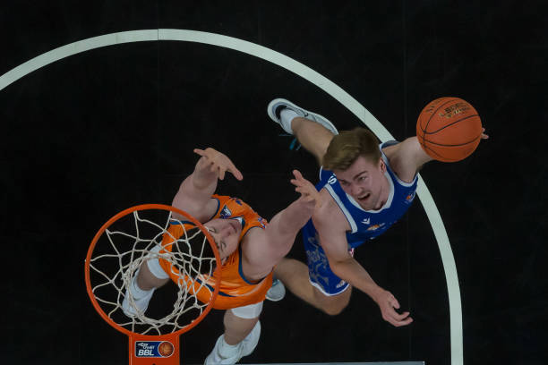 热刺对阵利 热刺对阵利