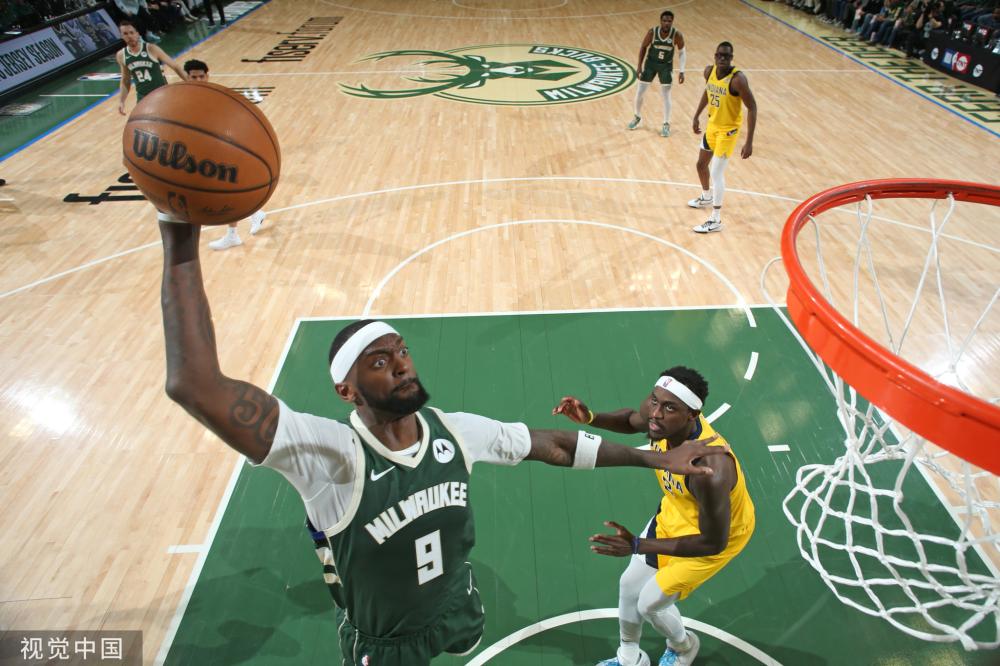 从而在比赛 从而在比赛