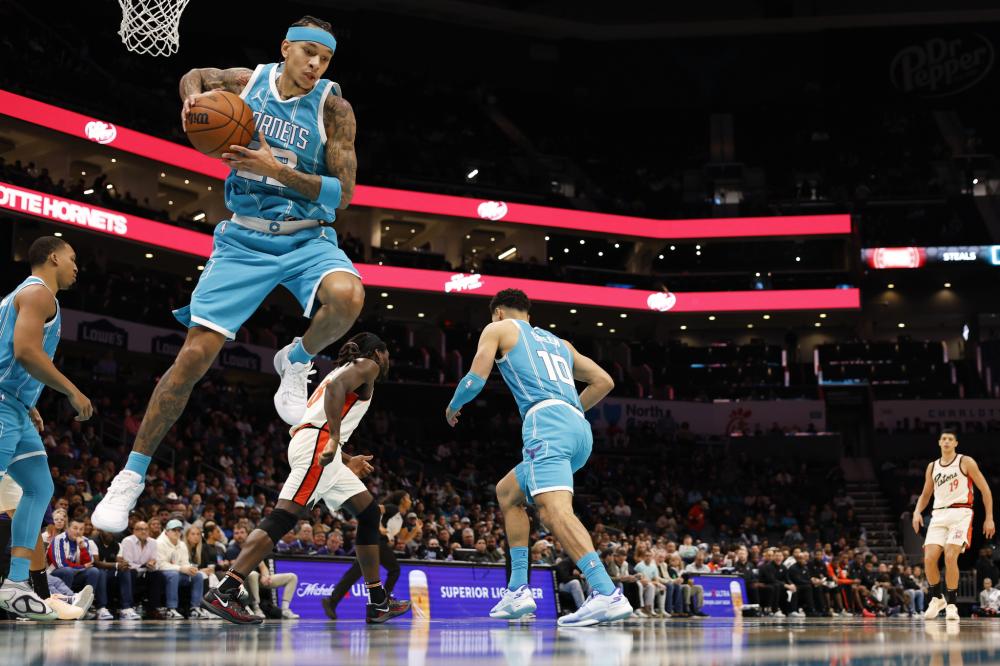 地保持绝对 地保持绝对